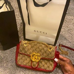 Gucci purse